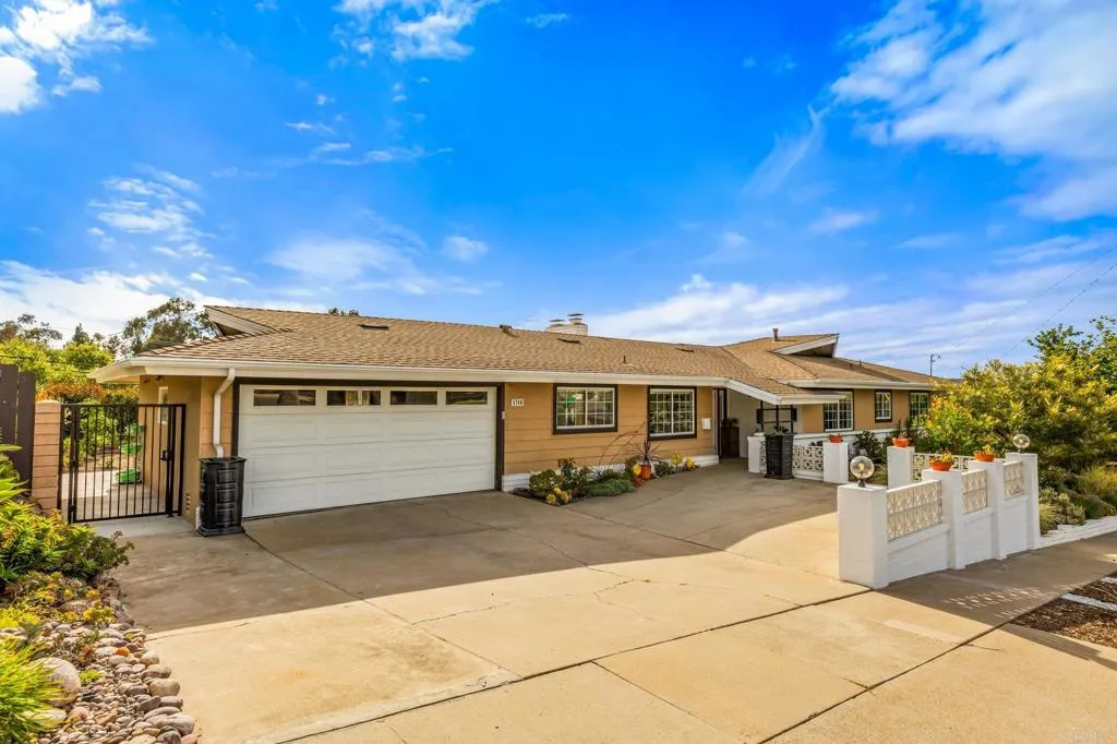 https://cdn.realtyfeed.com/cdn/127/306712908/1285579591e91aa7144aa11bd8cb3e50.webp