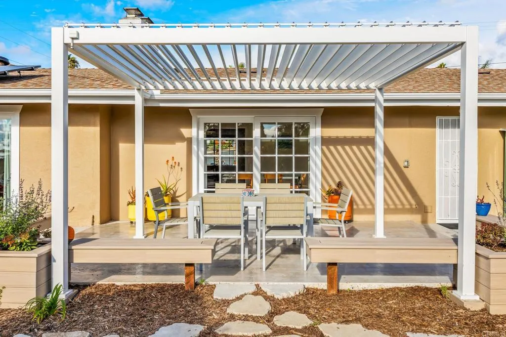 https://cdn.realtyfeed.com/cdn/127/306712908/c7612e868199d6202c462c21f1b9fa62.webp