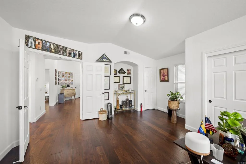 https://cdn.realtyfeed.com/cdn/127/306712912/07ae3adea9a773b3c16edbe7b148d3fd.webp