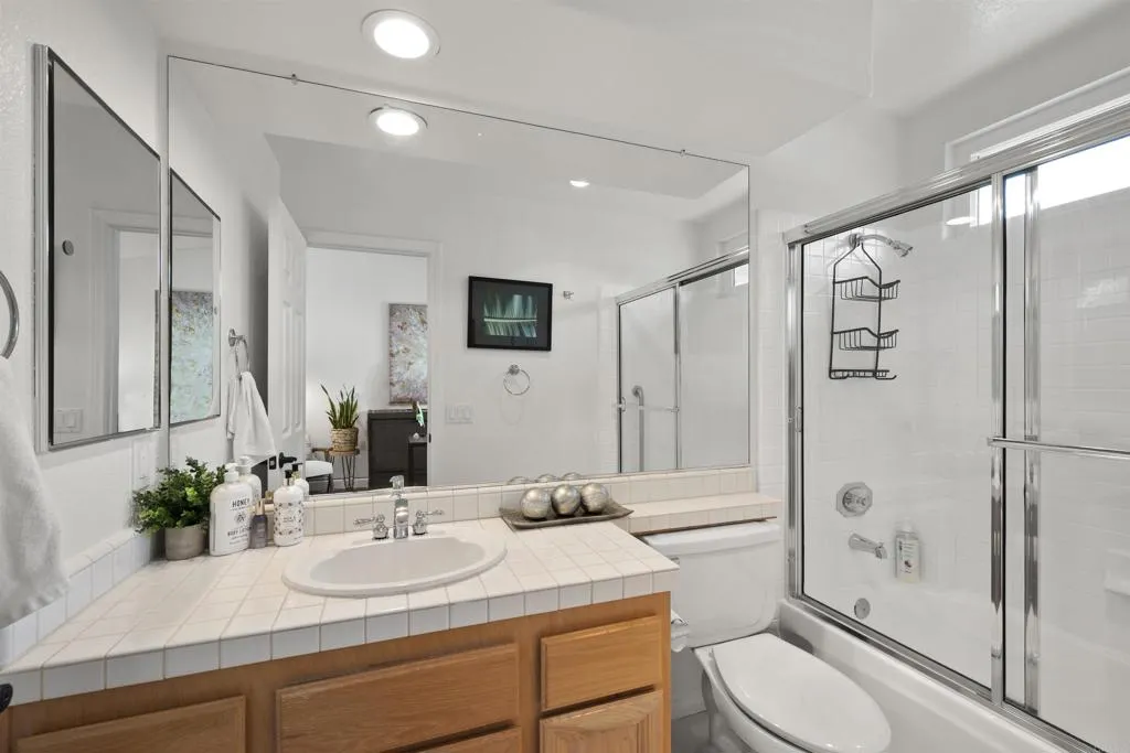 https://cdn.realtyfeed.com/cdn/127/306712912/23e7ed9fbce6455c8ffc762f39ad5e5d.webp