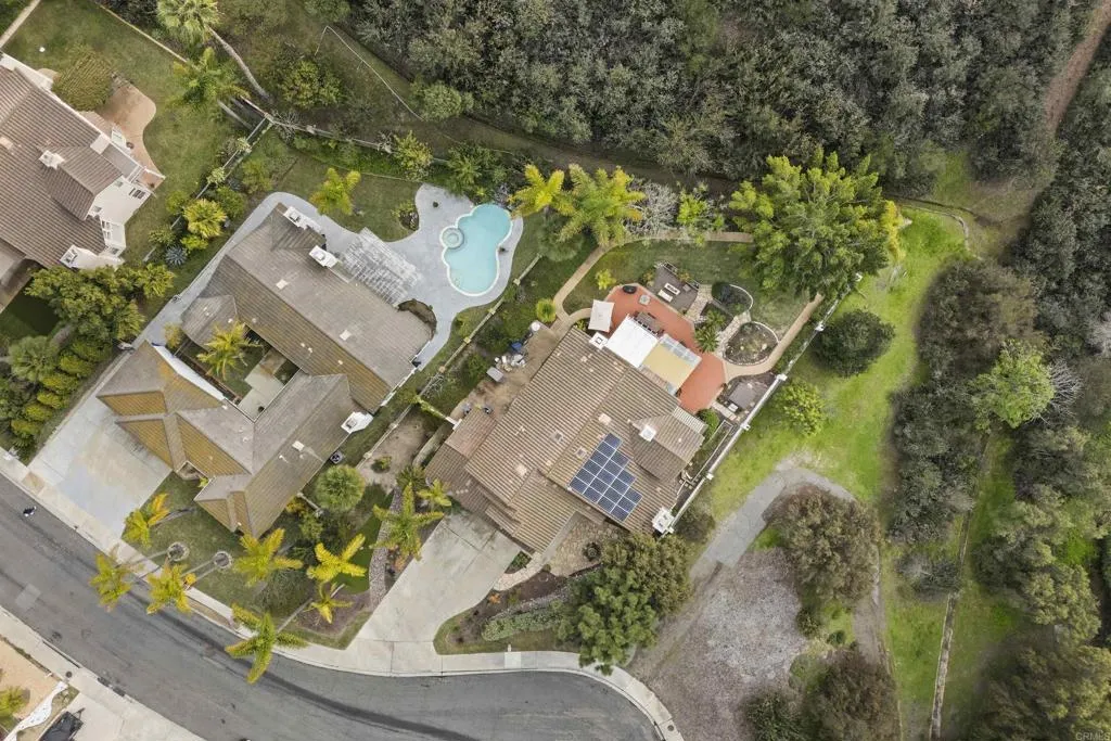 https://cdn.realtyfeed.com/cdn/127/306712912/e8882d6e51fa83a3df0c5366f9418dc5.webp