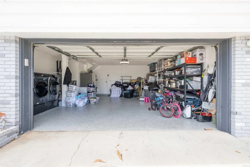 https://cdn.realtyfeed.com/cdn/127/306712916/3452e8bb15f887d7444de02665fb180e.webp