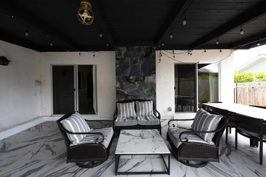 https://cdn.realtyfeed.com/cdn/127/306712916/e25f2b432cbb014ead9738574d922961.webp
