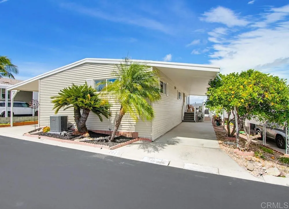 https://cdn.realtyfeed.com/cdn/127/306712937/1971f398dea33662b7ace818cdb42137.webp