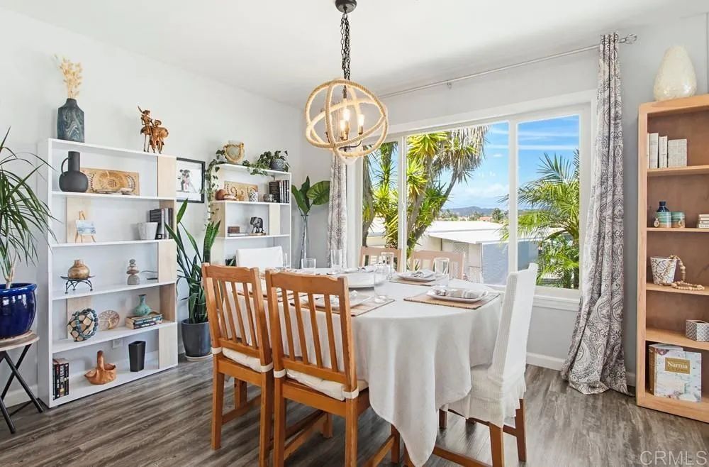 https://cdn.realtyfeed.com/cdn/127/306712937/aa3f181c2fc8183fbf7c44c6bc5895f3.webp