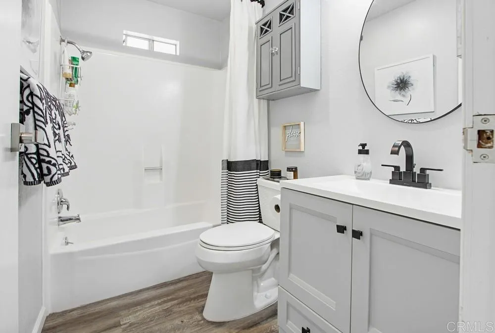 https://cdn.realtyfeed.com/cdn/127/306712937/b3e09b7ef284baa1c62df68bdede84af.webp