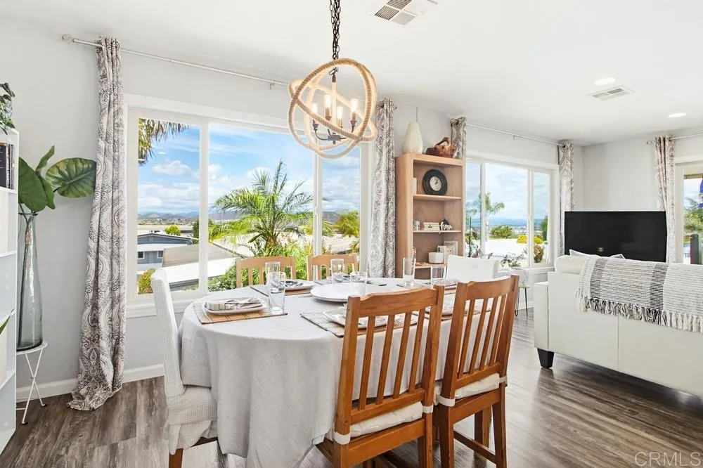 https://cdn.realtyfeed.com/cdn/127/306712937/f87ccbdc3b72f5e66fbd790e782514a9.webp