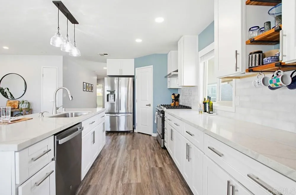 https://cdn.realtyfeed.com/cdn/127/306712937/fd695065f52844c7ab08b4f30c4b88f3.webp