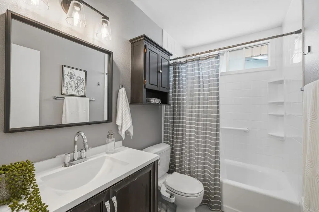 https://cdn.realtyfeed.com/cdn/127/306712941/15ea0cd7fbff1ac7164d75a64a7d5cfa.webp