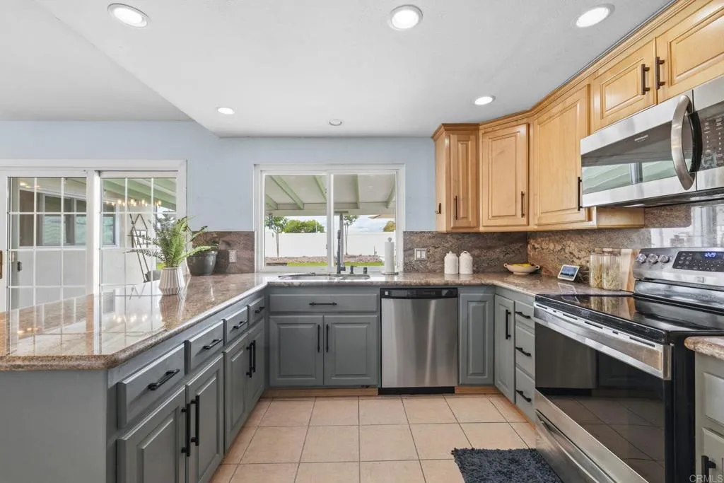https://cdn.realtyfeed.com/cdn/127/306712941/87146535aa791cacc81206679255c511.webp