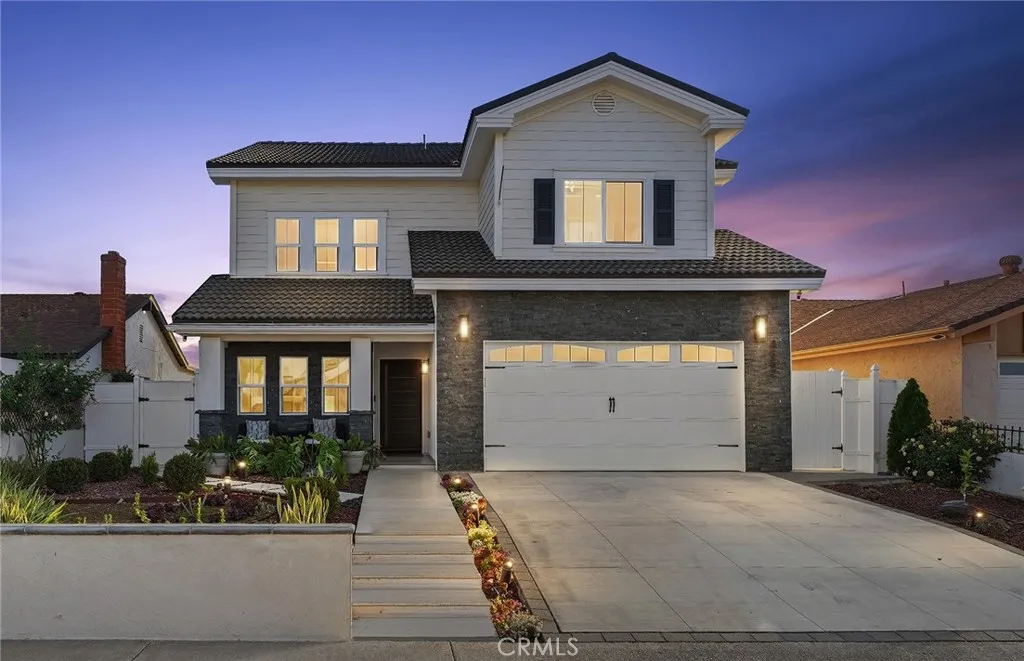 Irvine, CA 92604