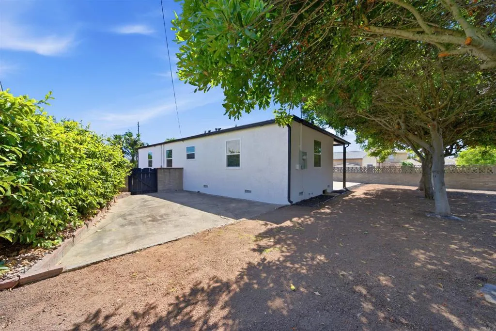 https://cdn.realtyfeed.com/cdn/127/306713016/f345f99946fc2679934827f454769384.webp