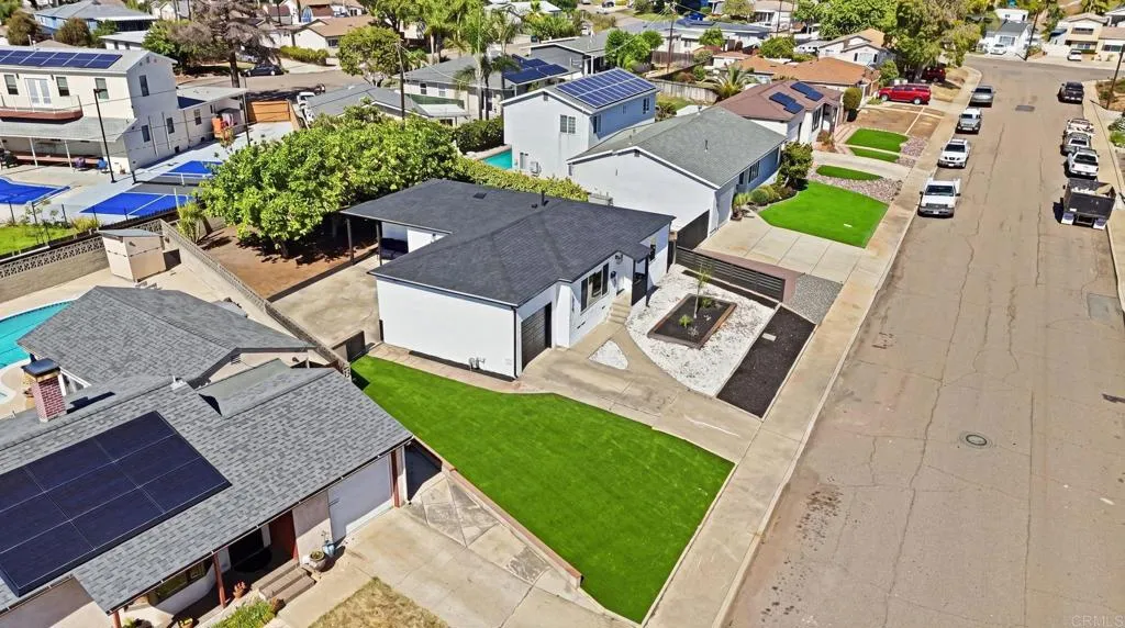 https://cdn.realtyfeed.com/cdn/127/306713016/f77137e50e07cf647d54cdc02653f539.webp