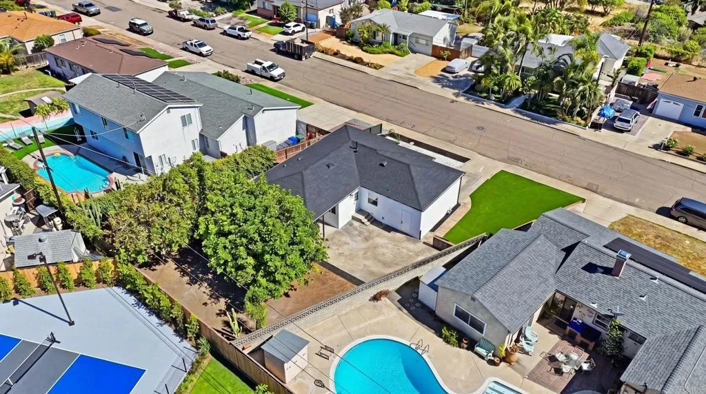 https://cdn.realtyfeed.com/cdn/127/306713016/fc7cab746fafe10a29029db7cfd5027d.webp