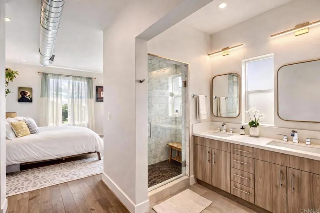 https://cdn.realtyfeed.com/cdn/127/306713019/57ccf764dd165a6969404355a545a028.webp