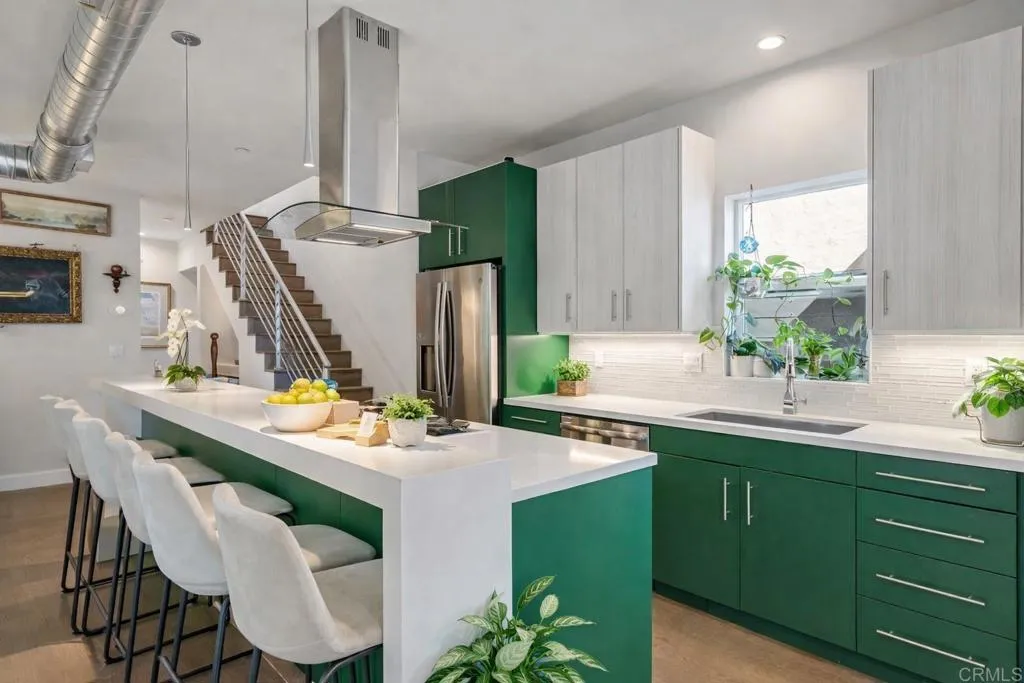 https://cdn.realtyfeed.com/cdn/127/306713019/59ccb161d70e25cc997fdd1394006809.webp