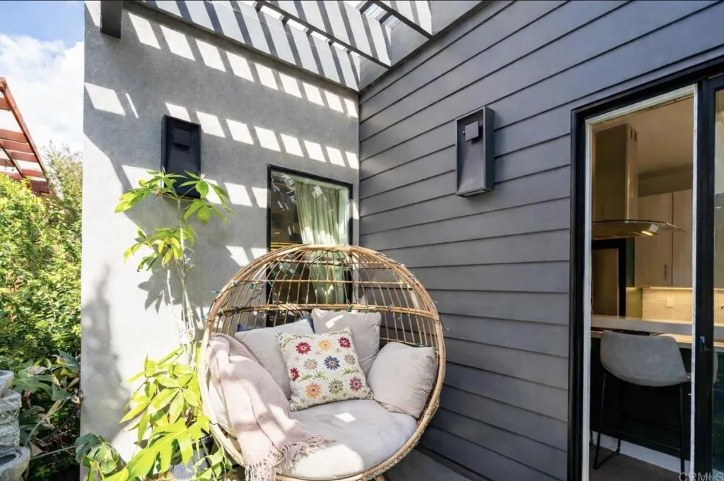 https://cdn.realtyfeed.com/cdn/127/306713019/885ec66a24178bfe44eb0f34f019fb11.webp