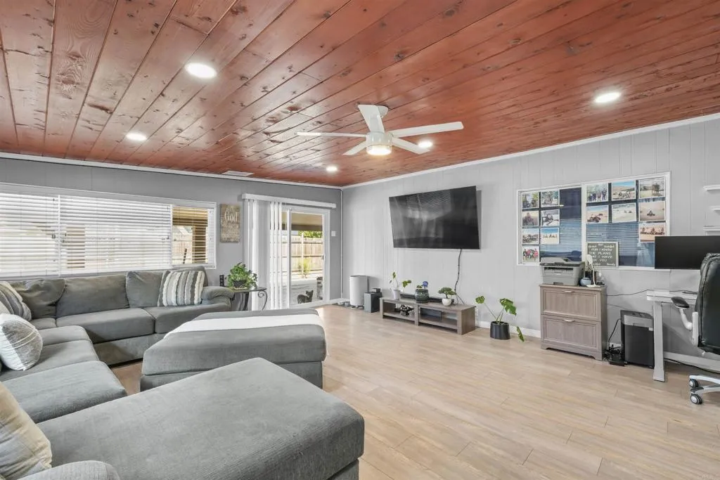 https://cdn.realtyfeed.com/cdn/127/306713027/c20f665ea967be50aac0f7c19bff3158.webp