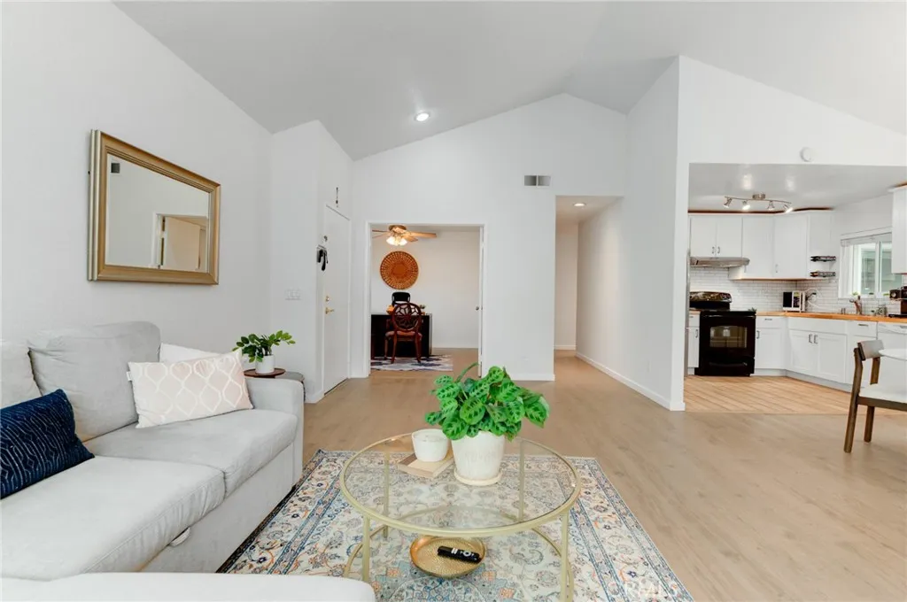 Photo #5: OC26098586 Listing: Photo #5