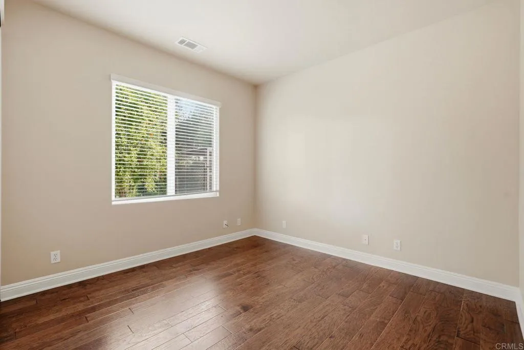 https://cdn.realtyfeed.com/cdn/127/306713051/4f46594c8de20687570d765431b698c6.webp