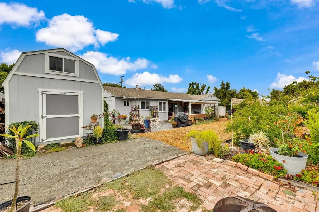https://cdn.realtyfeed.com/cdn/127/306713054/6eb3598c89c04386946ef800389fcf1d.webp
