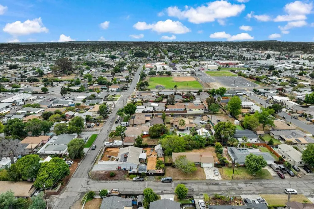https://cdn.realtyfeed.com/cdn/127/306713054/71817d476a59e7e69b7a6e0afbe69f5b.webp