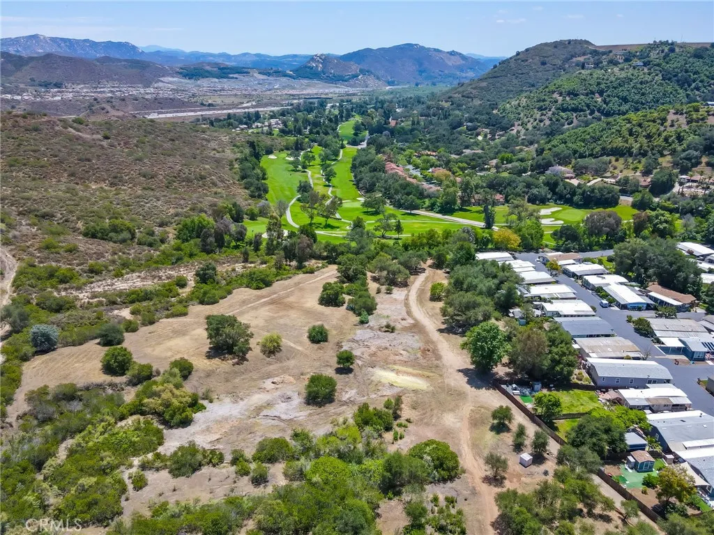 https://cdn.realtyfeed.com/cdn/127/306713086/32b5ab1e4e96c59980453ba821134a04.webp