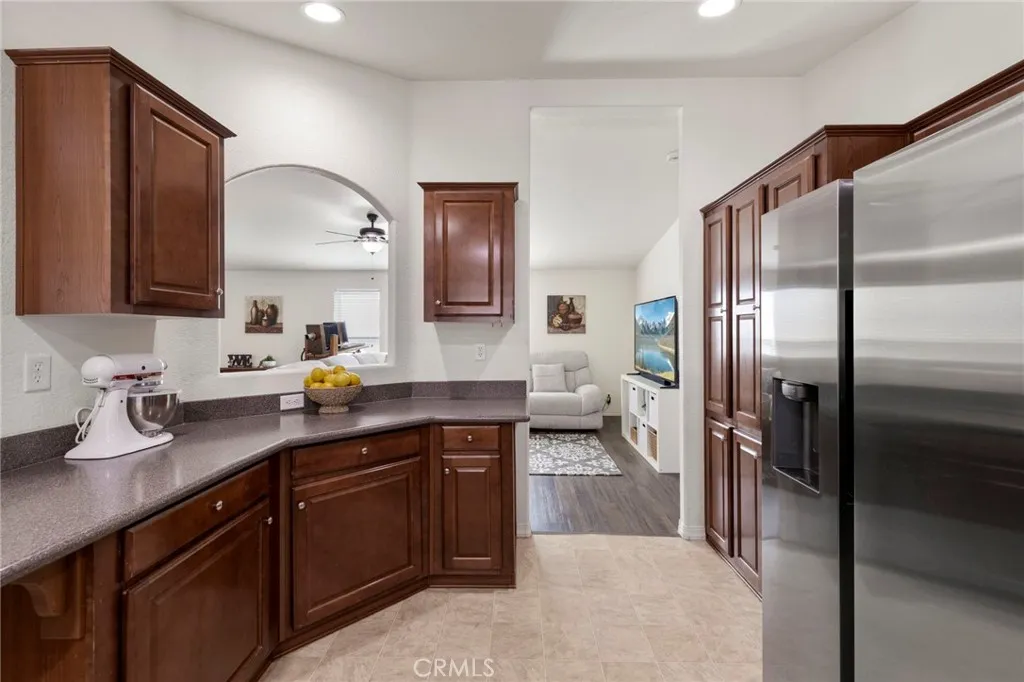 https://cdn.realtyfeed.com/cdn/127/306713086/f4e27dd3413f91b7869197576a2f582f.webp