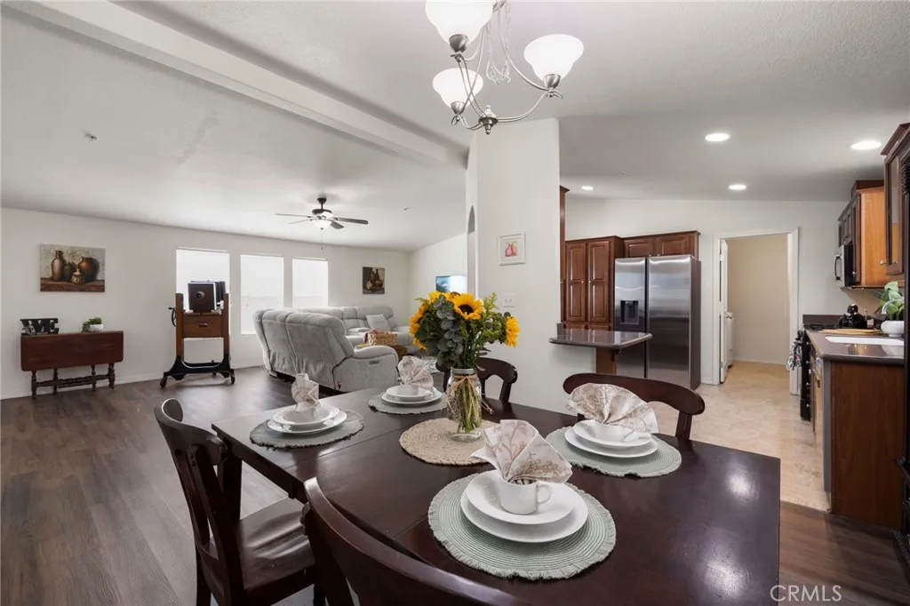 https://cdn.realtyfeed.com/cdn/127/306713086/faeb8292a7b3e04cdb0e6f969986d410.webp