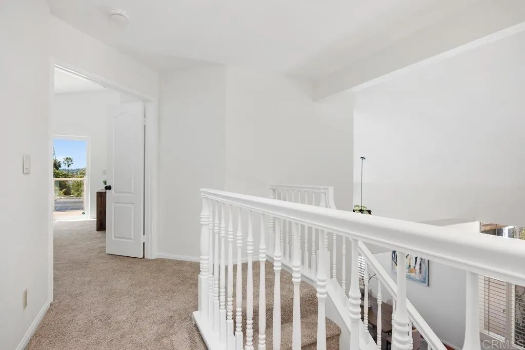 https://cdn.realtyfeed.com/cdn/127/306713090/0ded450eafb8bf8d429dbf7294610ce6.webp