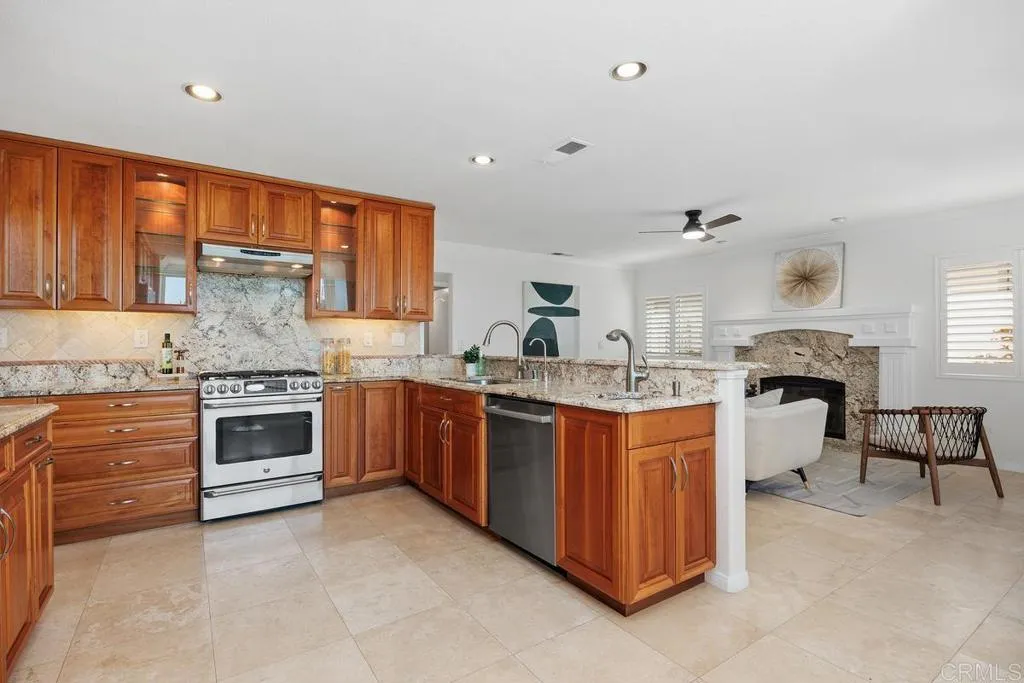 https://cdn.realtyfeed.com/cdn/127/306713090/3c938266cb501f632767fa3bff3e6b5b.webp