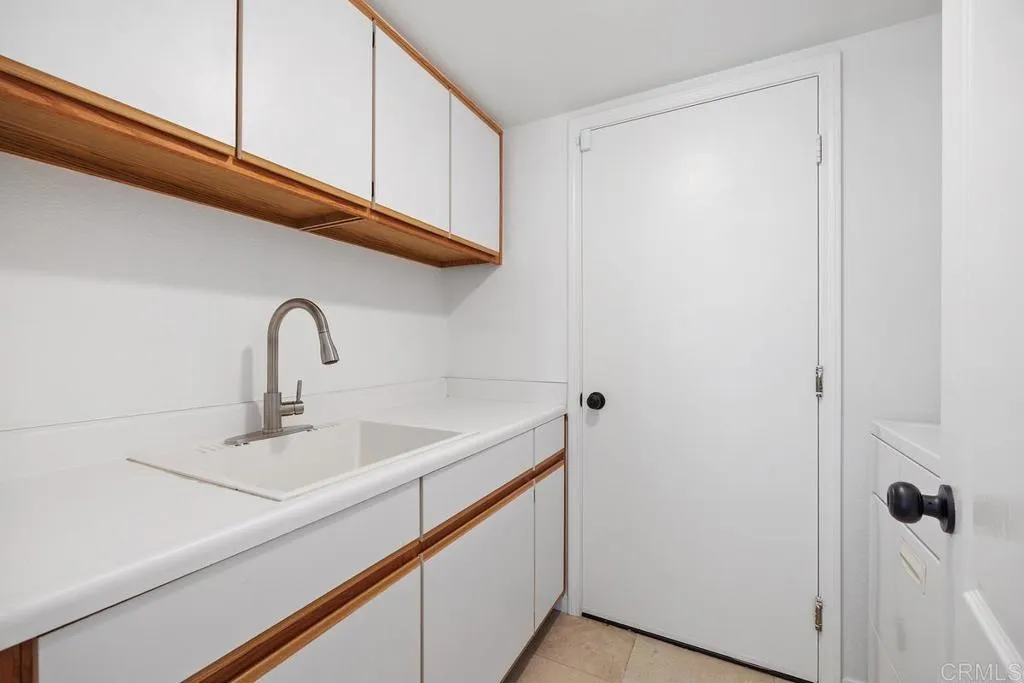 https://cdn.realtyfeed.com/cdn/127/306713090/e6fa780535603c5ccd9b19228c598ce7.webp