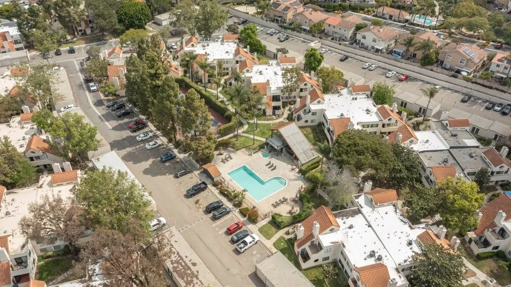 https://cdn.realtyfeed.com/cdn/127/306713093/c0538e8ae05ed19b2cf4b1a62ffe4290.webp