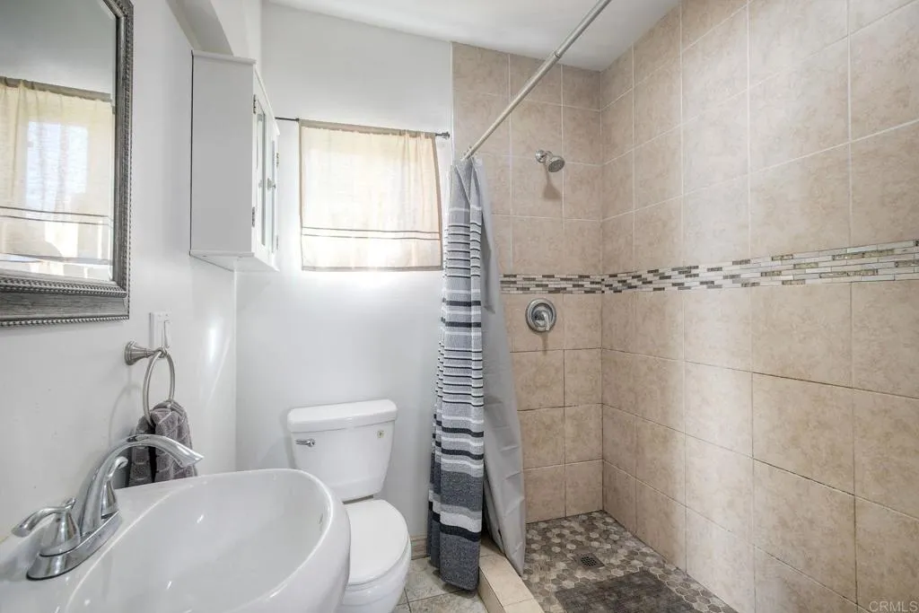 https://cdn.realtyfeed.com/cdn/127/306713094/4c6d6a297daee41feeeba55c24f472f9.webp