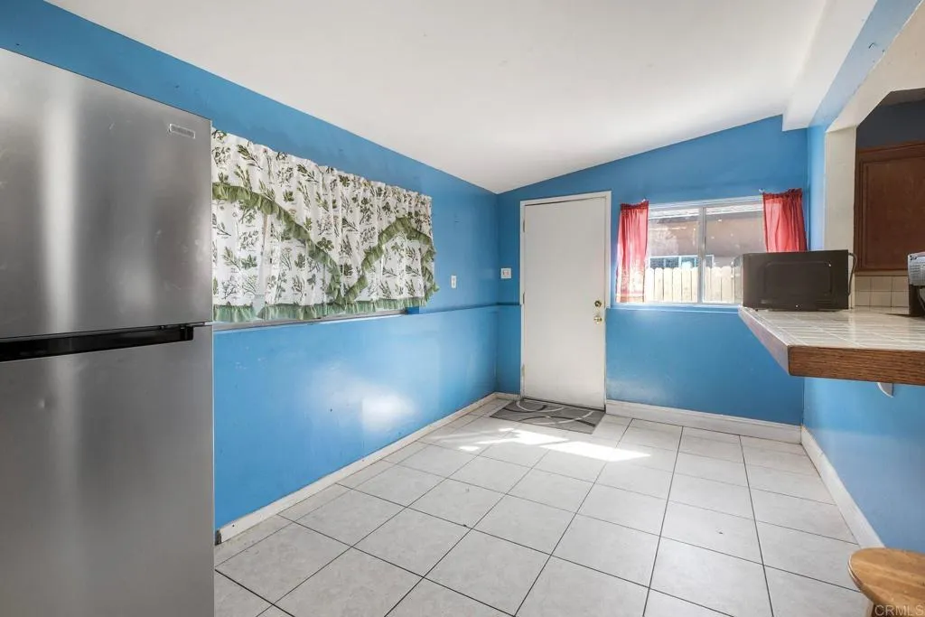 https://cdn.realtyfeed.com/cdn/127/306713094/81e5b69a218393ac8bc94eea4de20eba.webp