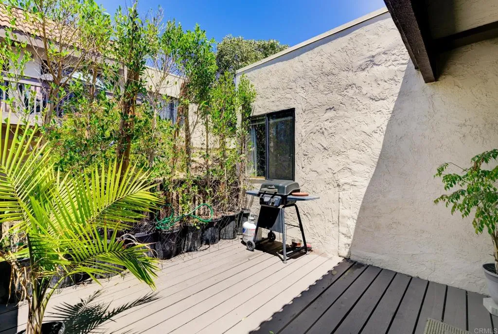 https://cdn.realtyfeed.com/cdn/127/306713099/c1995f51cb81e64b84f431da7da5784f.webp