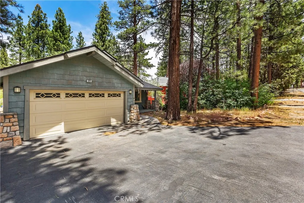 Big Bear City, CA 92314