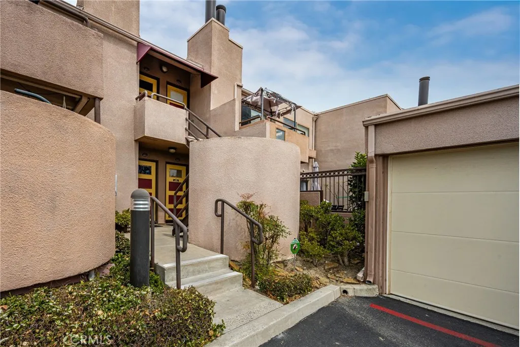 Lake Forest, CA 92630