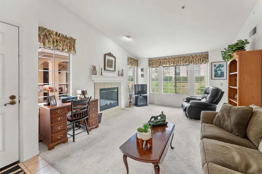 https://cdn.realtyfeed.com/cdn/127/306713183/18e243cb3a72b6841fc3158945855364.webp