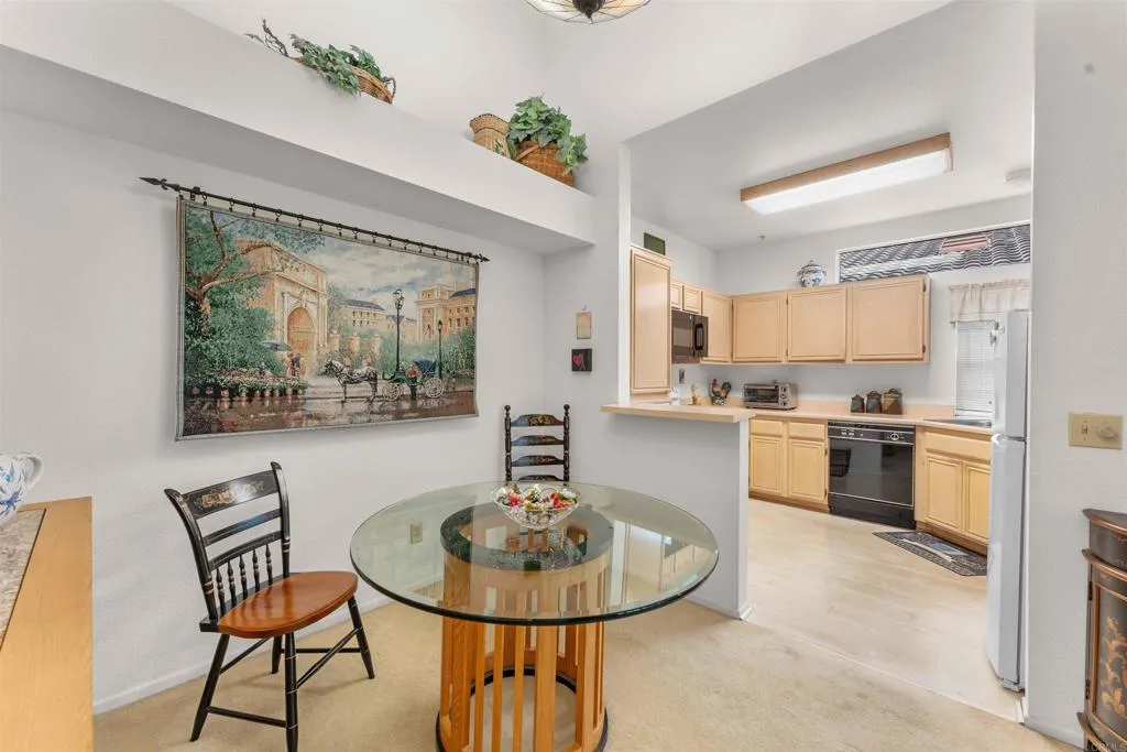 https://cdn.realtyfeed.com/cdn/127/306713183/cf65f45f8845841ccec4abbdabfc6b77.webp