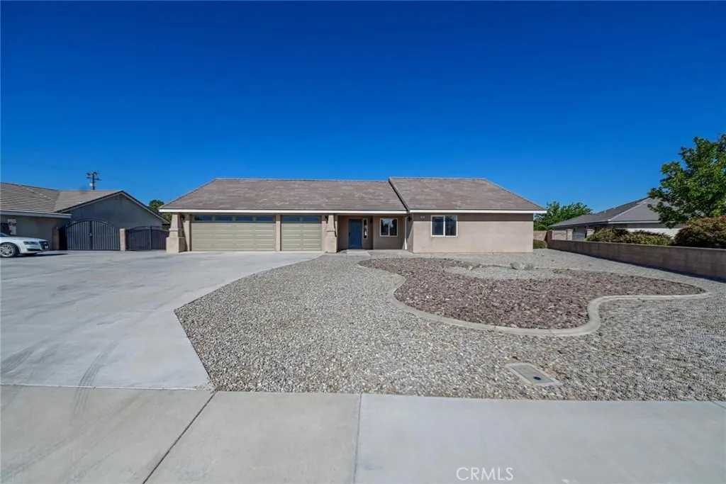 Apple Valley, CA 92307