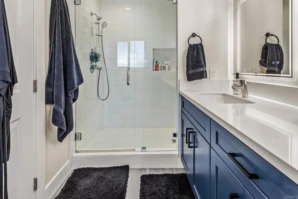 https://cdn.realtyfeed.com/cdn/127/306713201/30c23fe9cedd55ef55d798188253a7f5.webp