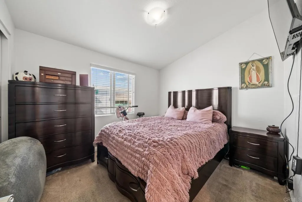 https://cdn.realtyfeed.com/cdn/127/306713230/110a22f9e238a40056956b5294f544a9.webp