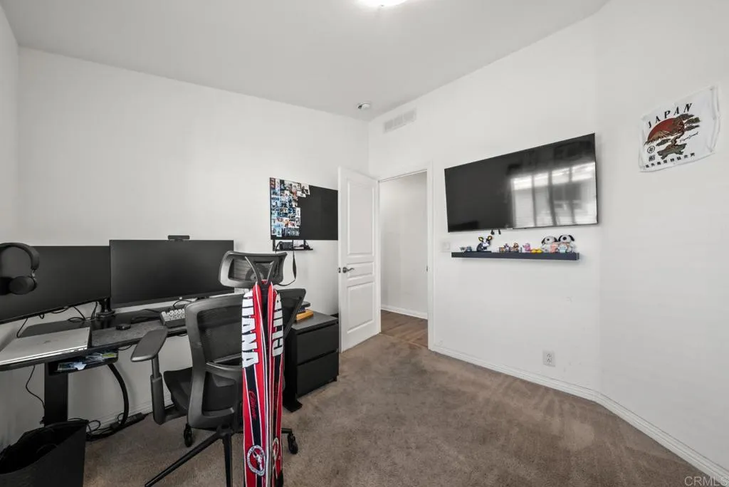 https://cdn.realtyfeed.com/cdn/127/306713230/6e988ee570723774dad97775366d311d.webp