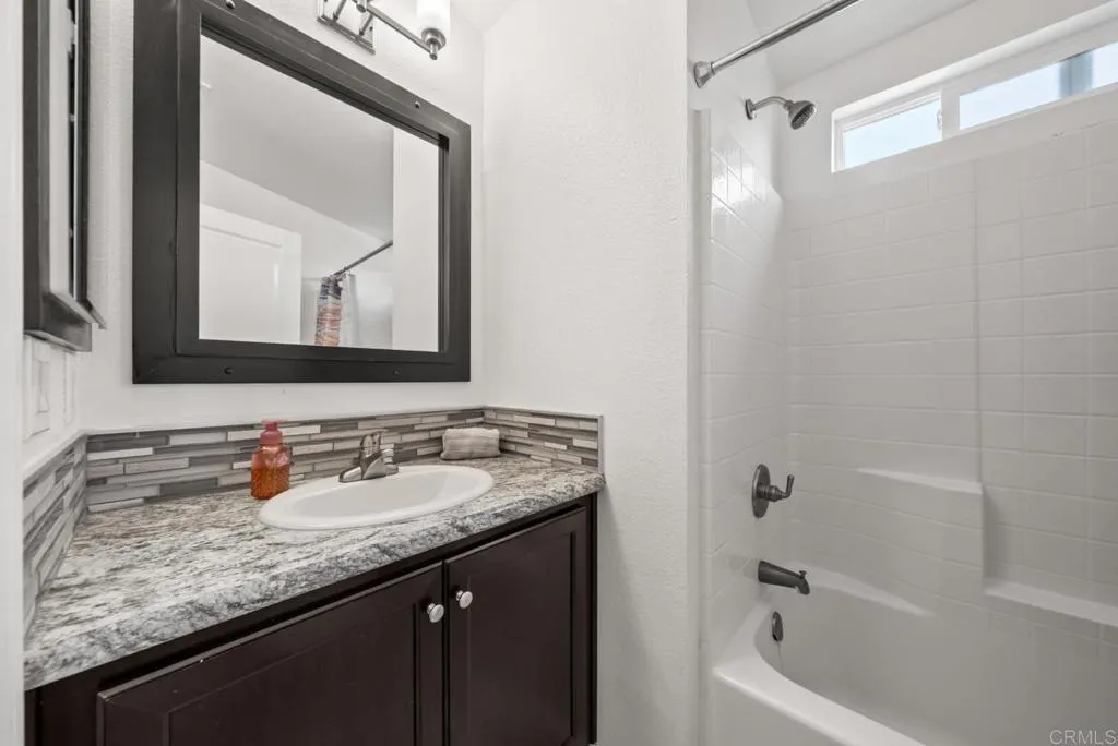 https://cdn.realtyfeed.com/cdn/127/306713230/a86aff3ca4d194623e5ab38c164ce4a8.webp