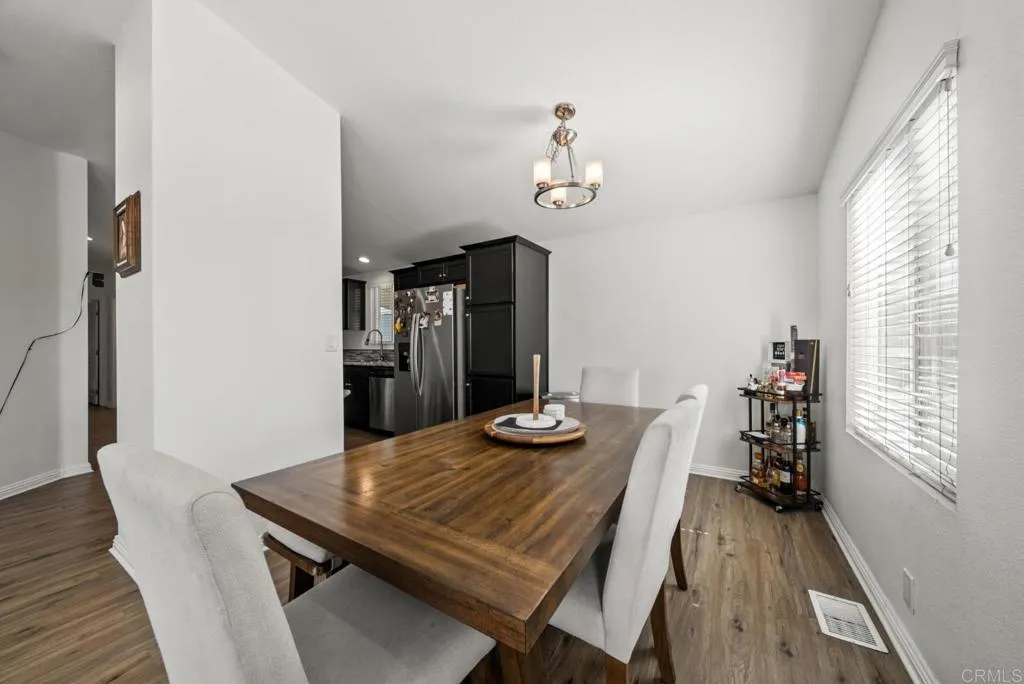 https://cdn.realtyfeed.com/cdn/127/306713230/f93a0a3b0a2d747746c06478c25661d9.webp