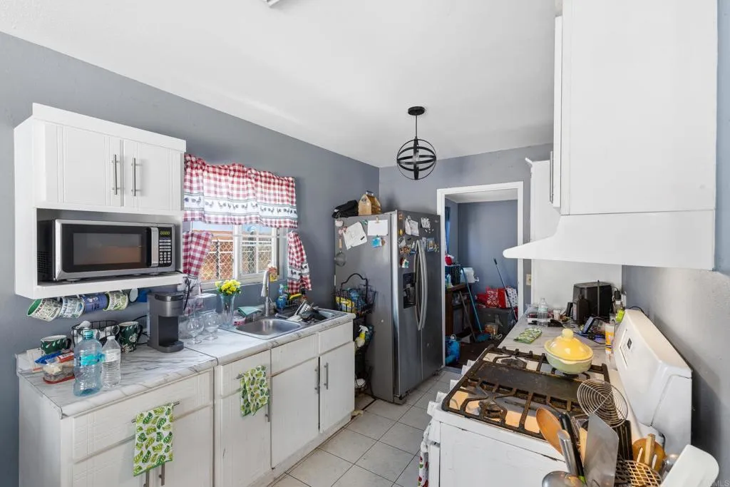 https://cdn.realtyfeed.com/cdn/127/306713246/22cb4b60d508ec4ef2a4338a3a3abeb6.webp