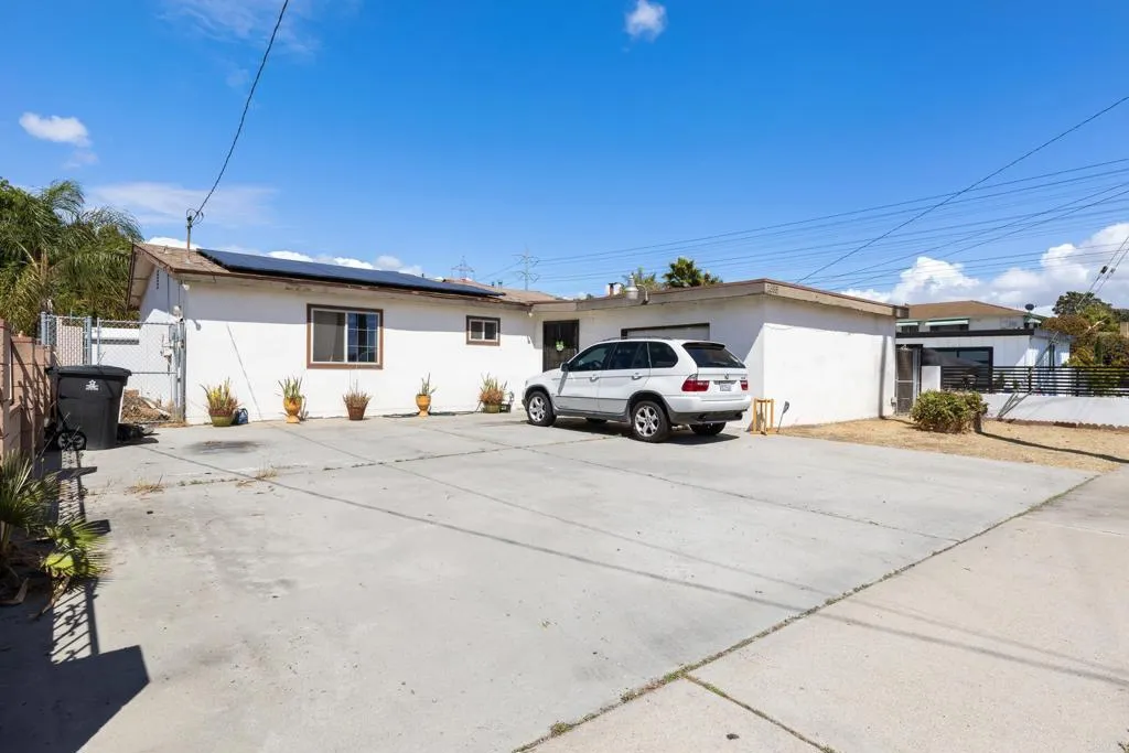 https://cdn.realtyfeed.com/cdn/127/306713246/78a0296c3ec4b8657a424280dc0a6c08.webp
