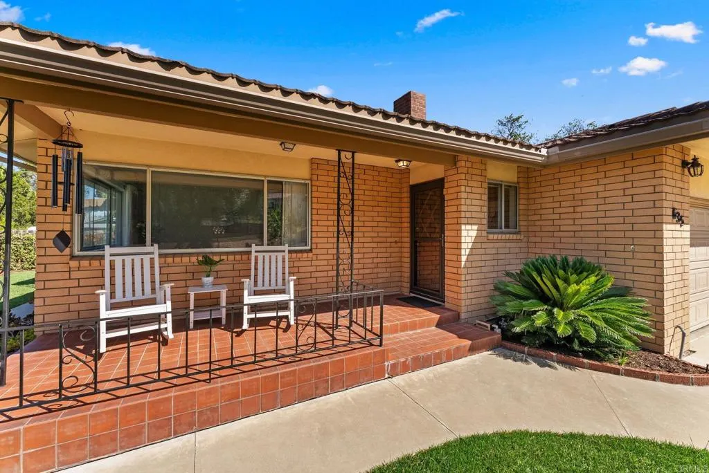 https://cdn.realtyfeed.com/cdn/127/306713258/5fad7b1674c0458445ceb0b715b6c854.webp