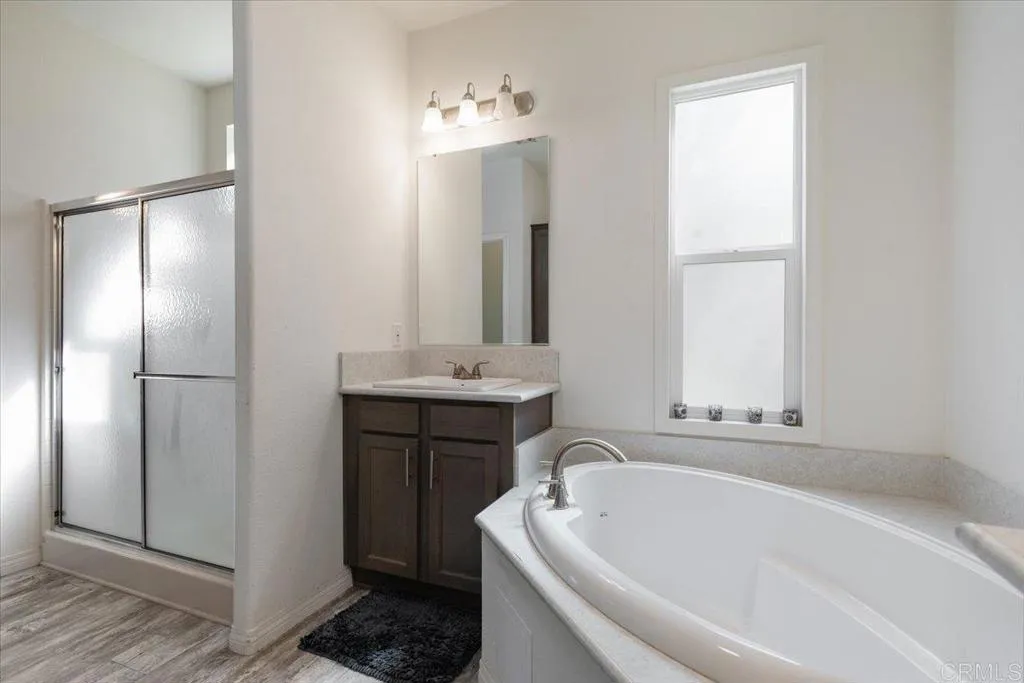 https://cdn.realtyfeed.com/cdn/127/306713314/36df22ecd7ee3653150785e179e9cd9f.webp